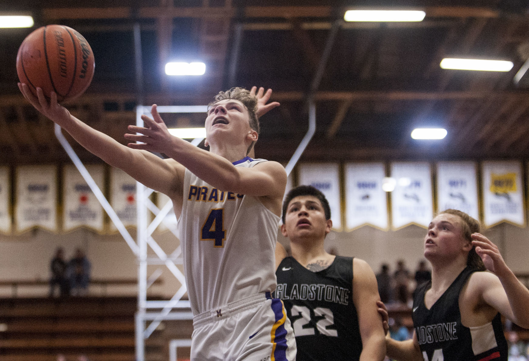 Marshfield Boys Vs. Gladstone